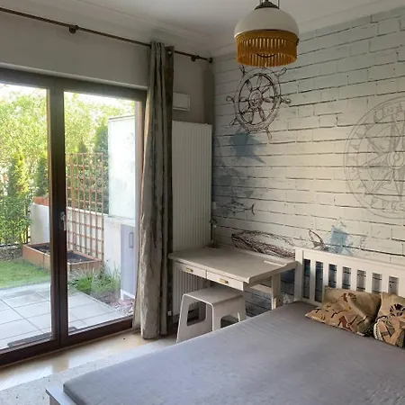 Natural 1bd Oasis With Private Garden In Ochota Apartment Warsaw